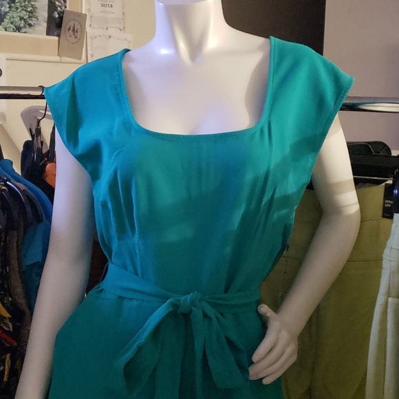 NYC New York and Company jumpsuit - Picture 4 of 5